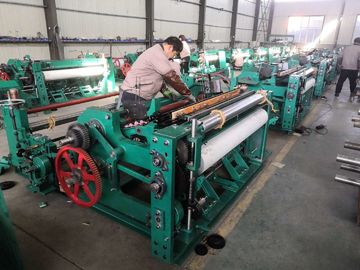 Stainless Steel Shuttleless Weaving Machine Wire Mesh Making Machine For Oil Filter